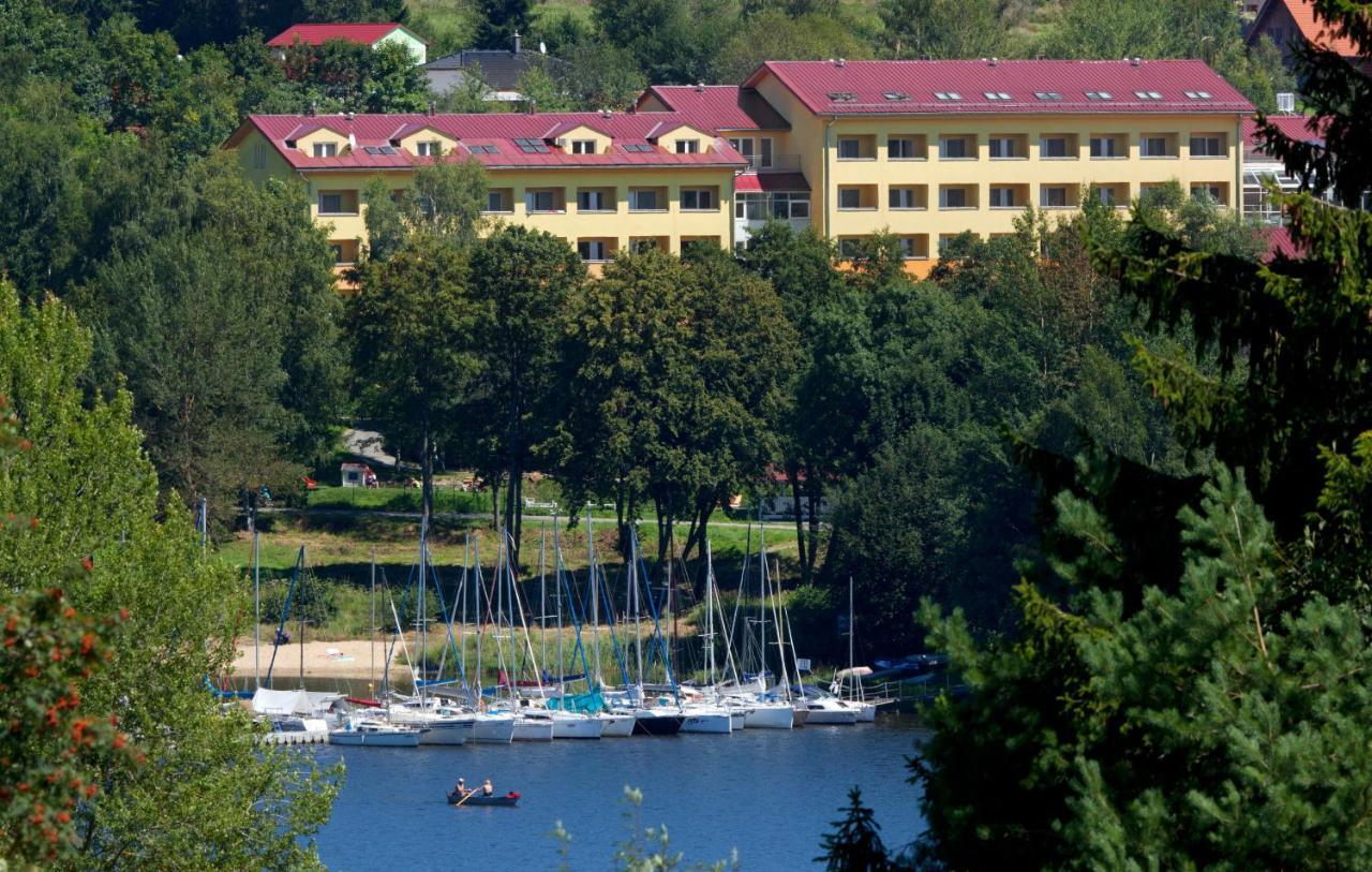 Lipno Wellness - Frymburk C104 Privat Family Room エクステリア 写真